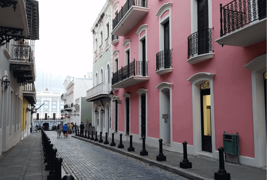 >Puerto Rico-Based FV Bank to Offer